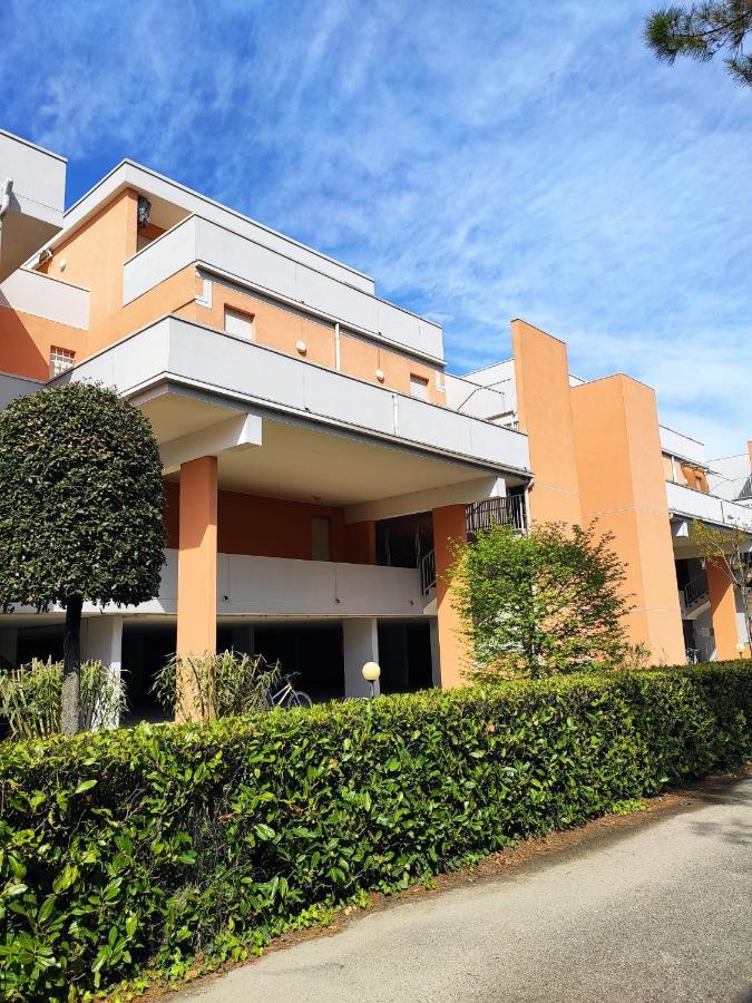 Apartamento Casa Briciola - Fully Equipped, Garden And Pool Bibione Exterior foto
